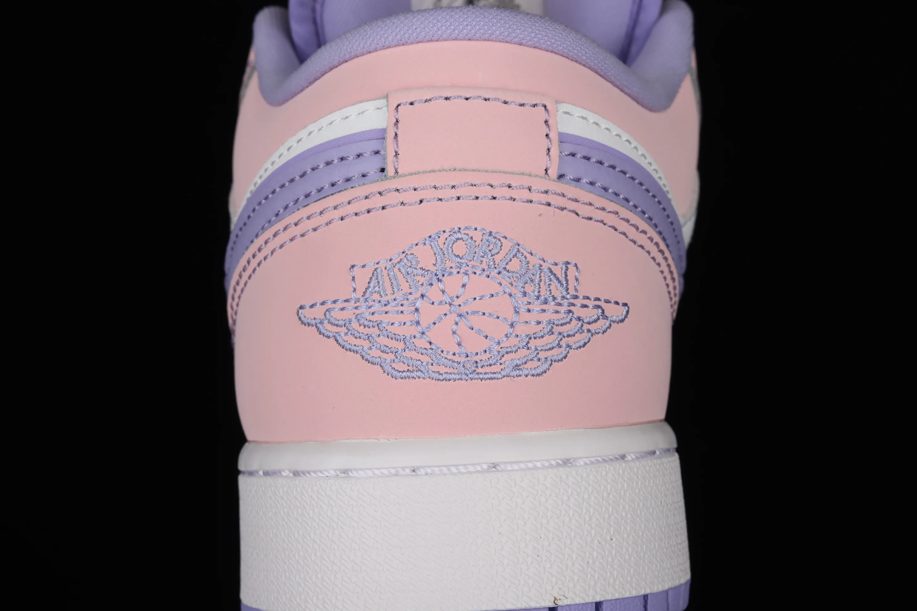 All categories Air Jordan Jordan series basketball shoes Air Jordan 1 Low G version pure original Air Jordan 1 Low AJ1 Joe 1 white purple pink low-top cultural leisure sports sneakers CV9844-600